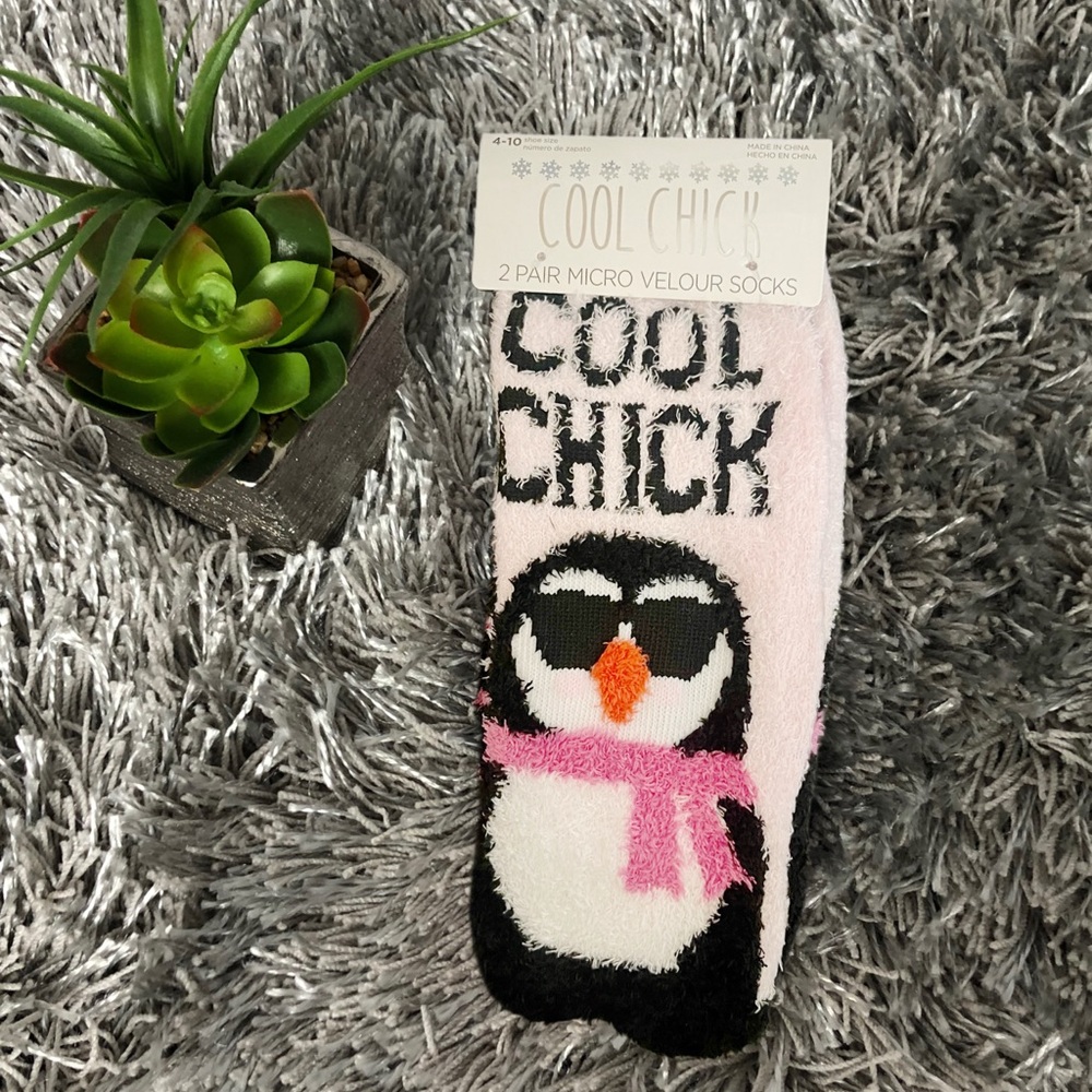 Micro Velour Women's Low Cut Socks 2 Pair Shoe Size 4-10 Cool Chick Penguin NWT